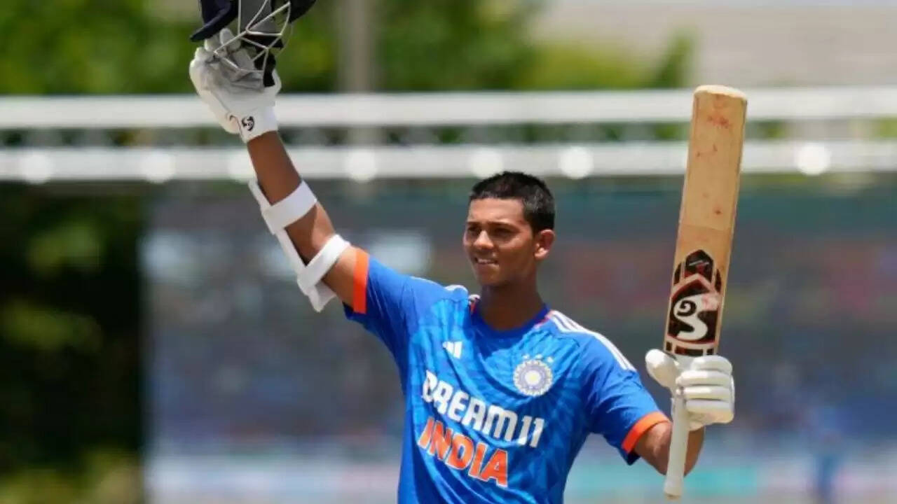 Asia Cup 2025: भारतीय टीम की कप्तानी सूर्यकुमार यादव के हाथों में, जानें पूरी जानकारी