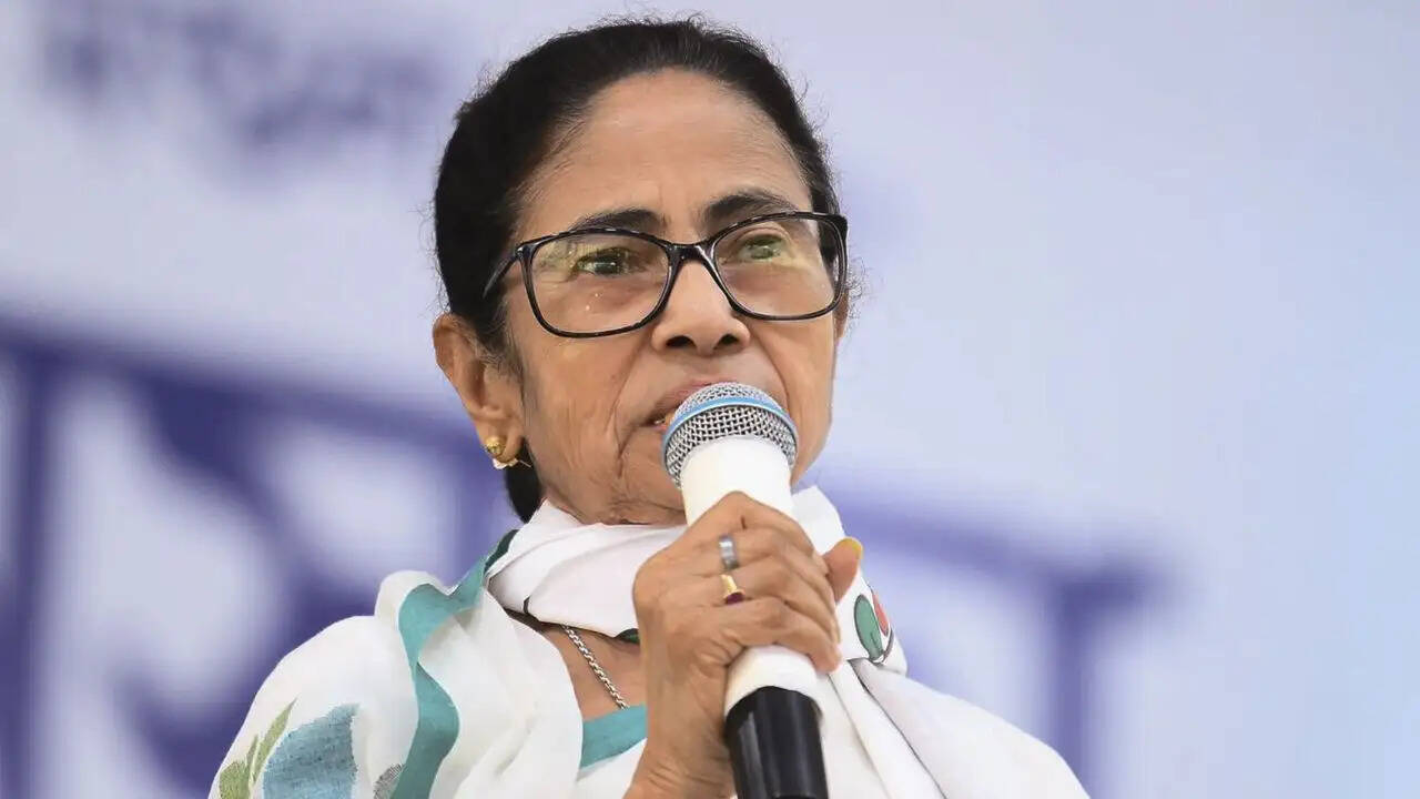 पश्चिम बंगाल चुनाव परिणामों पर BJP और TMC के बीच आरोप-प्रत्यारोप