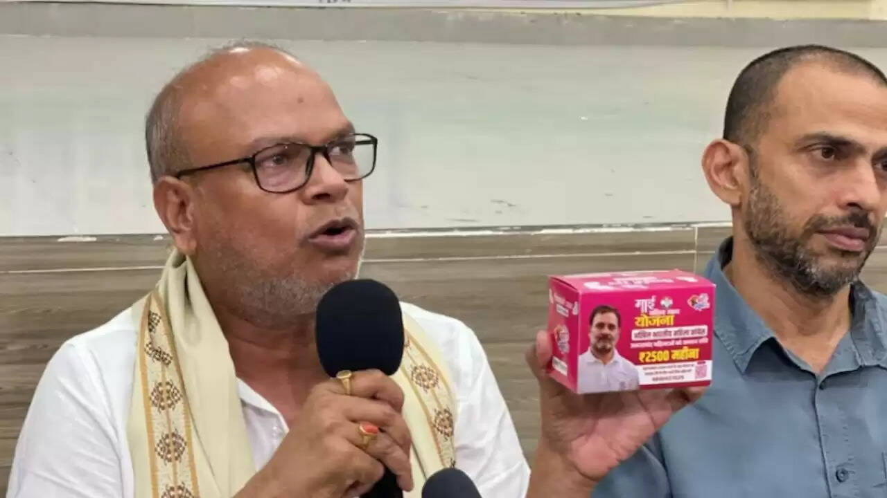 बिहार में कांग्रेस का नया अभियान: महिलाओं के लिए मुफ्त सेनेटरी पैड वितरण