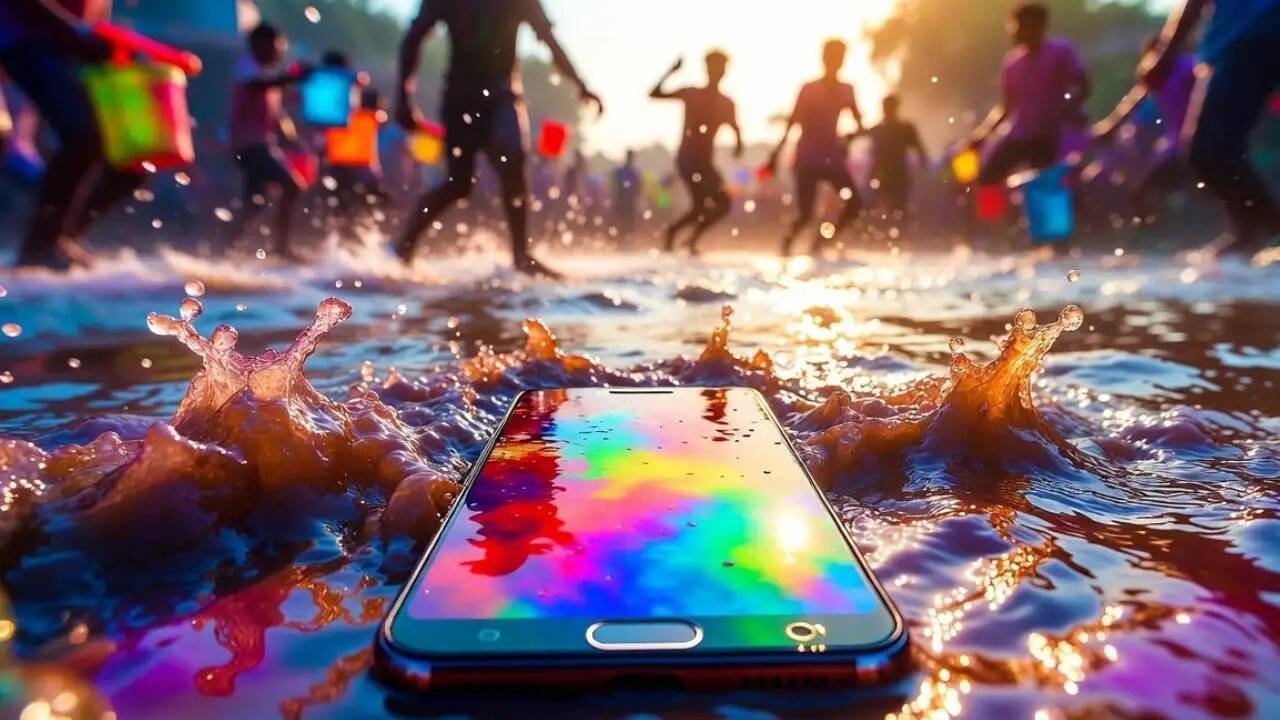 होली पर अपने गैजेट्स की सुरक्षा के लिए उपयोगी टिप्स