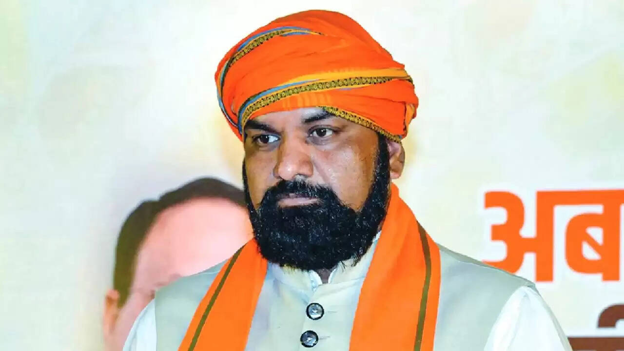 बिहार में नया अध्याय: सम्राट चौधरी बने मुख्यमंत्री, जानें उनके मंत्रालयों की पूरी सूची