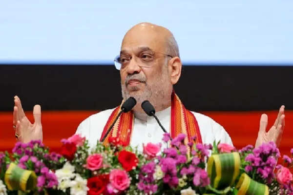 अमित शाह ने पीएम मोदी के 75वें जन्मदिन पर किया सम्मानित