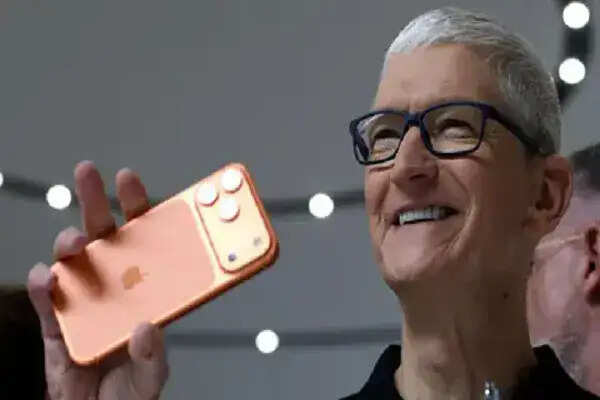 Apple के उत्पादों की कीमतों में संभावित वृद्धि, टिम कुक ने दी जानकारी