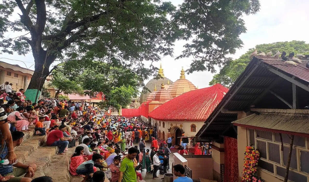 कामाख्या देवी मंदिर का अंबुबाची मेला: रहस्य और आस्था का संगम