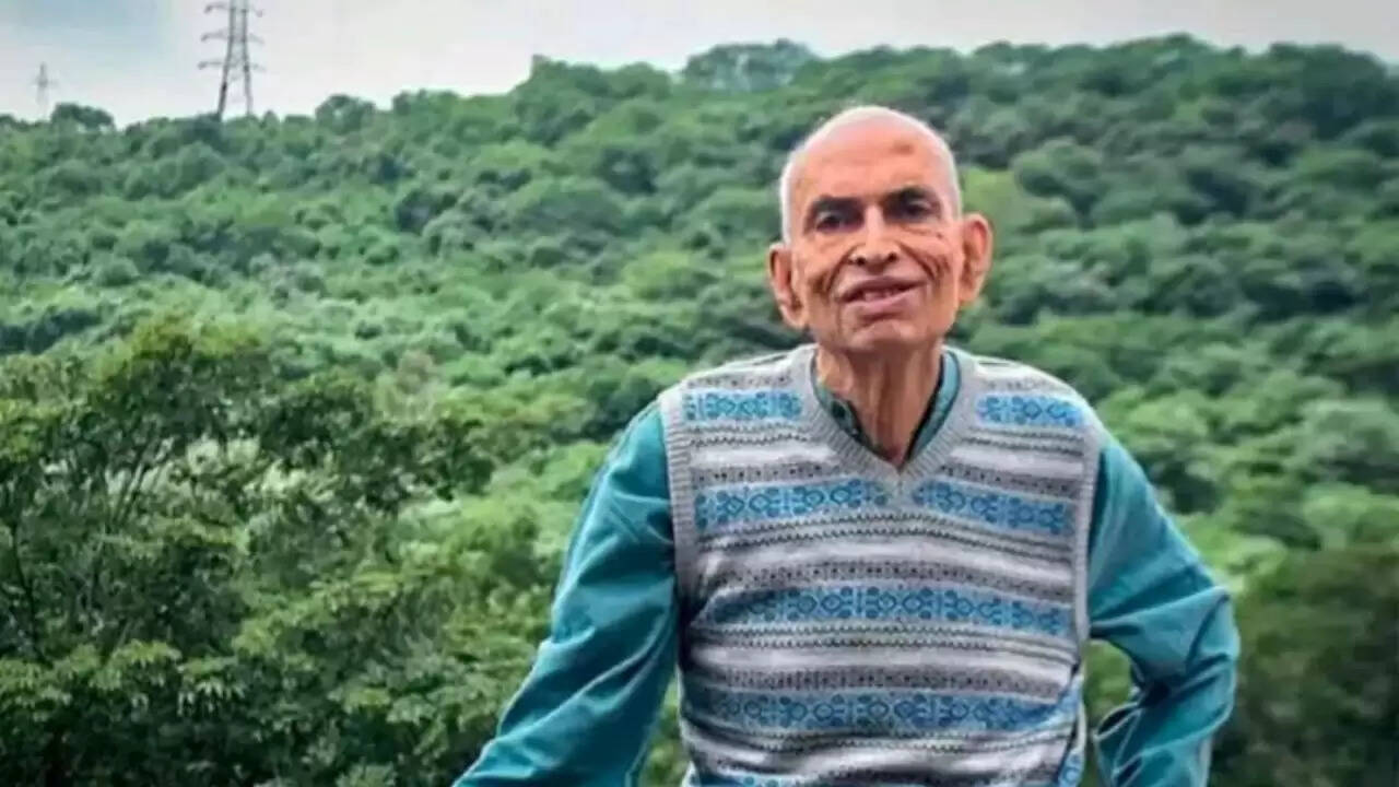 प्रसिद्ध इकोलॉजिस्ट माधव गाडगिल का पुणे में निधन