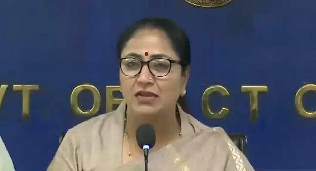 दिल्ली के मुख्यमंत्री रेखा गुप्ता के बंगले का रेनोवेशन टेंडर रद्द
