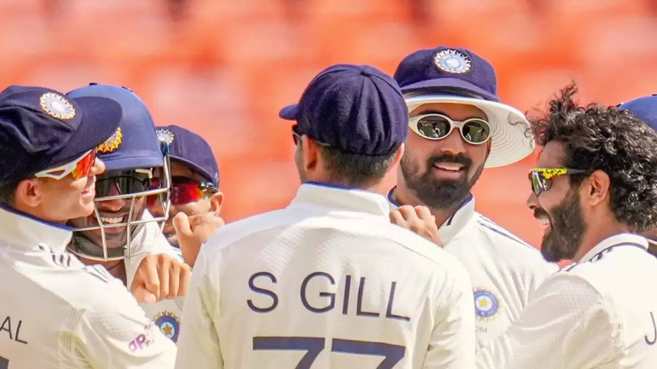 दिल्ली टेस्ट के लिए भारतीय टीम की घोषणा, शुभमन गिल की कप्तानी में 15 खिलाड़ियों का चयन