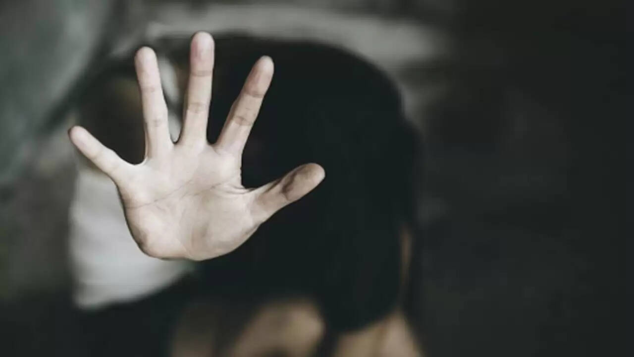 दुर्गापुर सामूहिक बलात्कार मामला: पुलिस ने तीन आरोपियों को गिरफ्तार किया