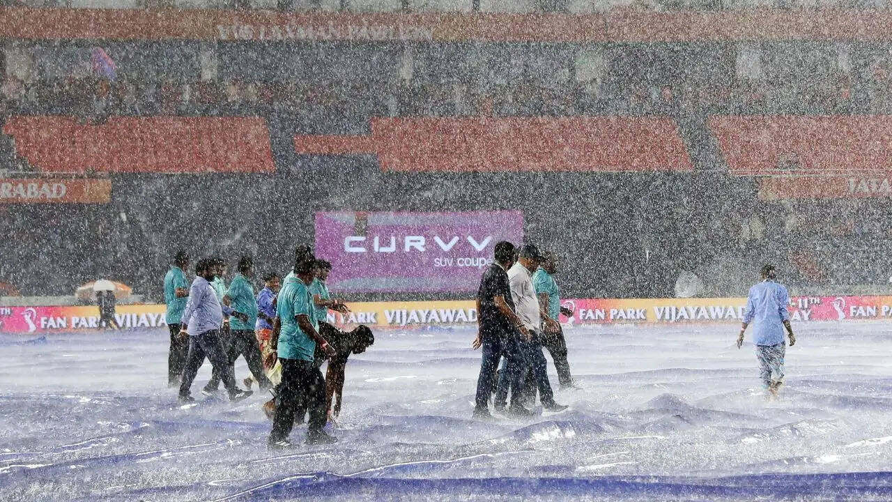 IPL 2023: हैदराबाद में SRH और DC के बीच रोमांचक मुकाबला