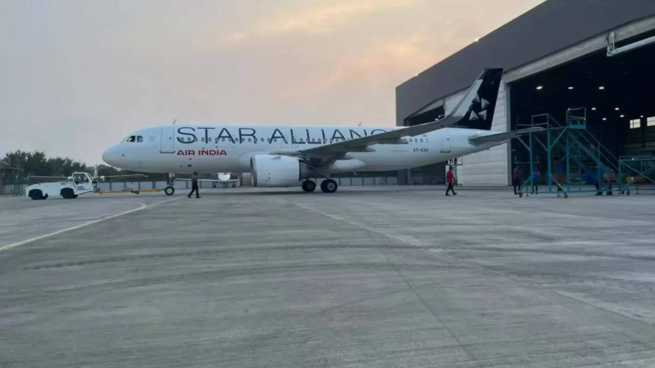 Air India की फ्लाइट रद्द: दिवाली से पहले यात्रियों की बढ़ी चिंता