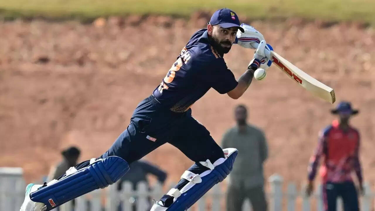 विराट कोहली ने विजय हजारे ट्रॉफी में बनाया शतक