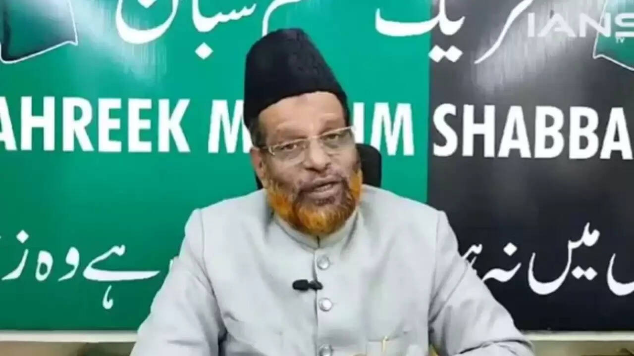 बाबरी मस्जिद की 33वीं बरसी पर हैदराबाद में स्मारक निर्माण की घोषणा, क्या है इसके पीछे की राजनीति?