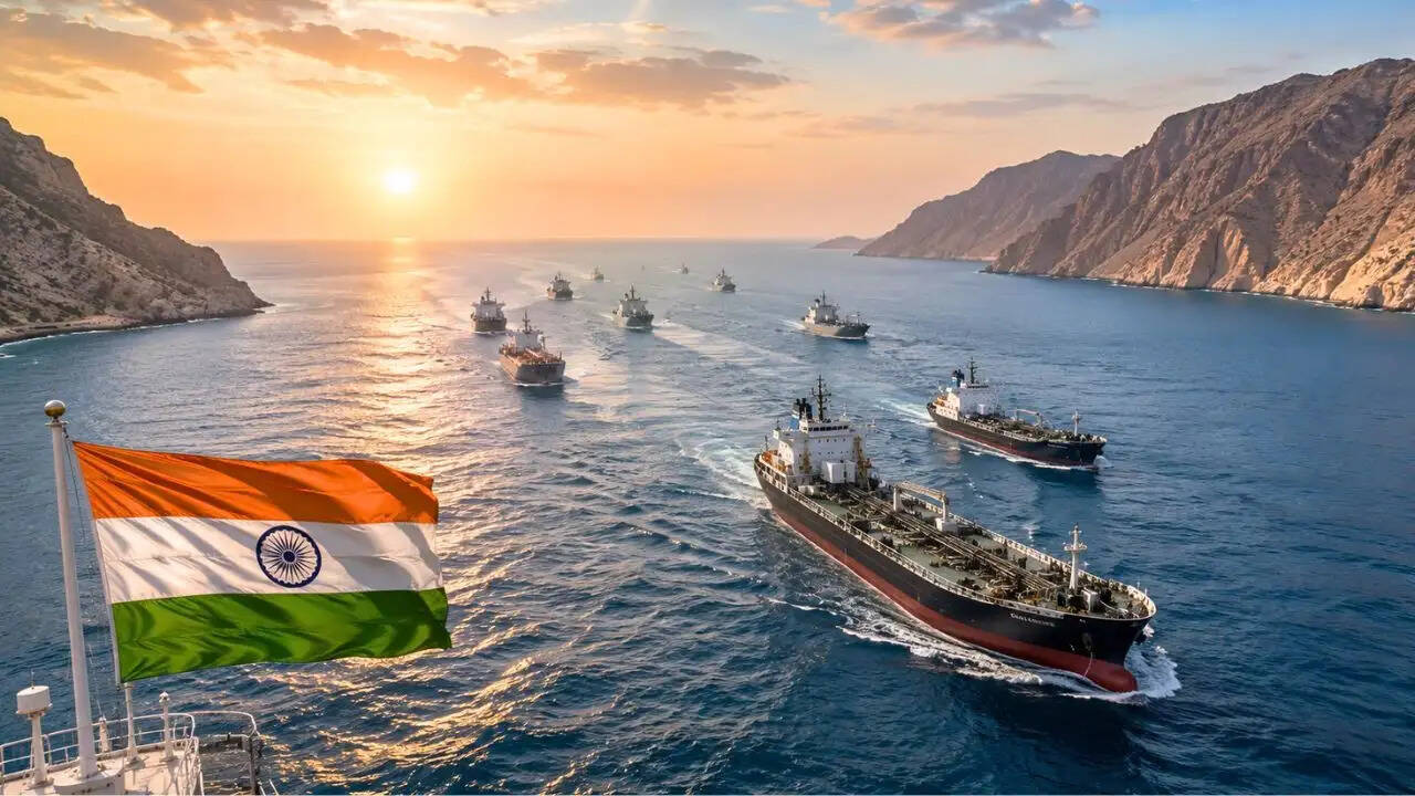 भारत के लिए खुशखबरी: होर्मुज स्ट्रेट से 11 जहाज सफलतापूर्वक गुजरे