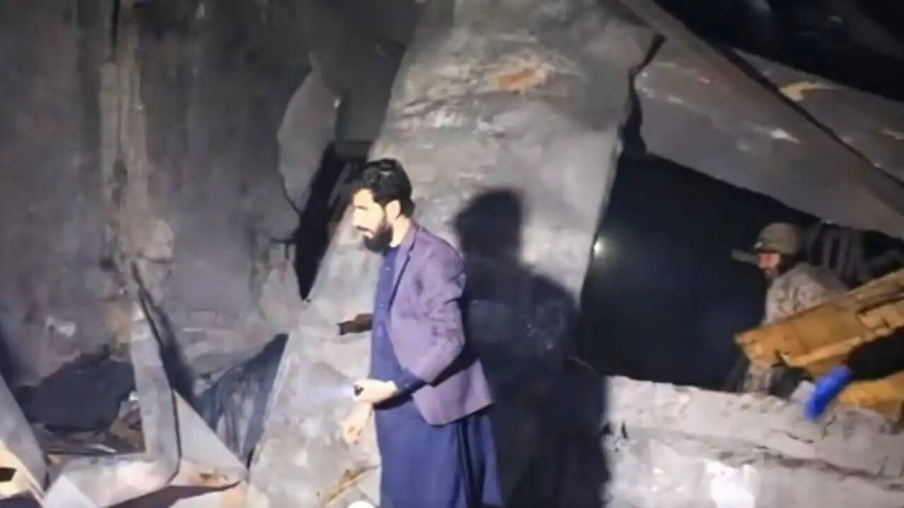 पाकिस्तान और अफगानिस्तान के बीच बढ़ता तनाव: काबुल में अस्पताल पर हमला