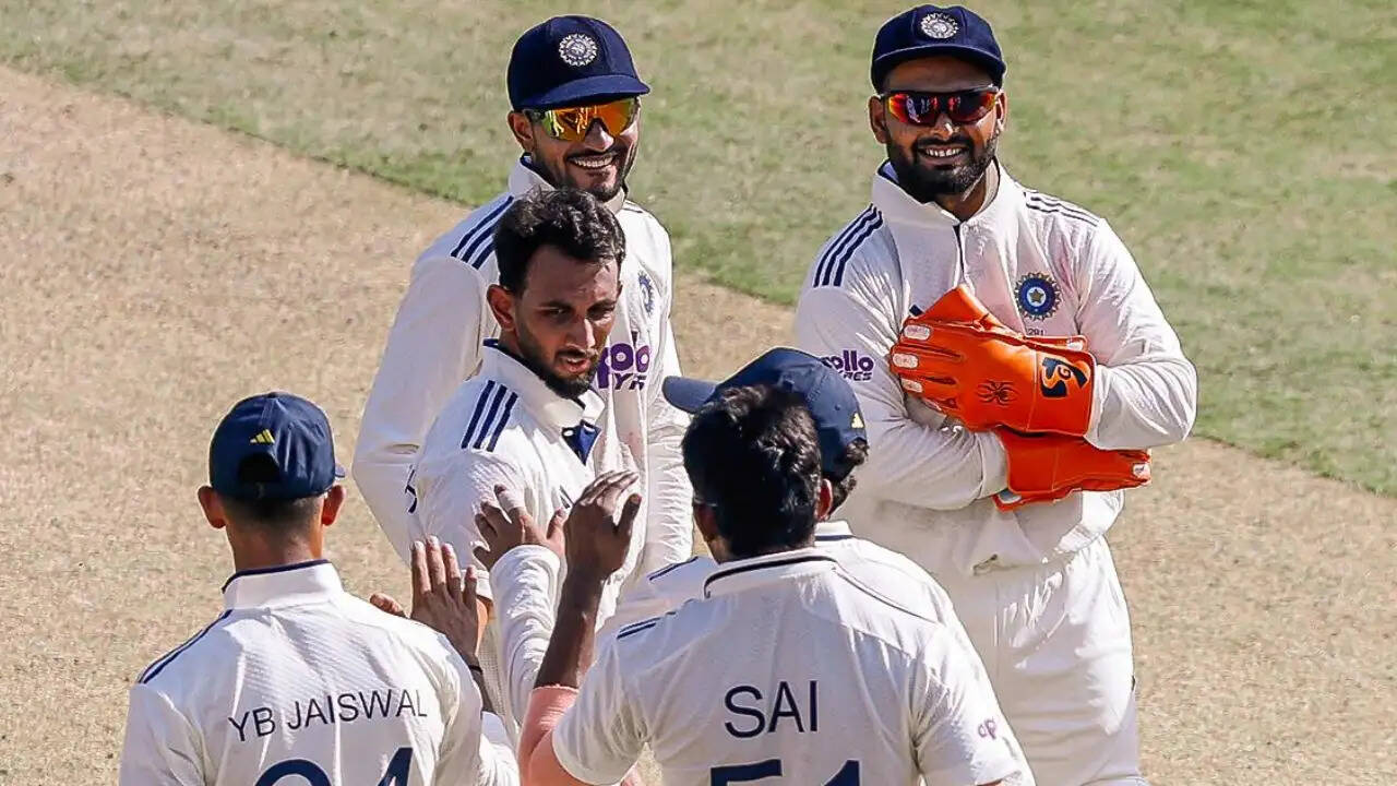 भारत ने अफगानिस्तान के खिलाफ टेस्ट मैच में शानदार प्रदर्शन किया