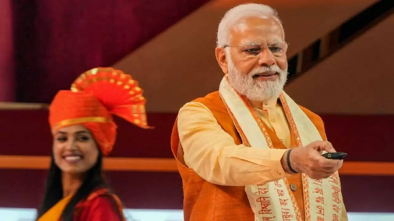 प्रधानमंत्री मोदी ने दिल्ली में दो प्रमुख राष्ट्रीय राजमार्ग परियोजनाओं का उद्घाटन किया
