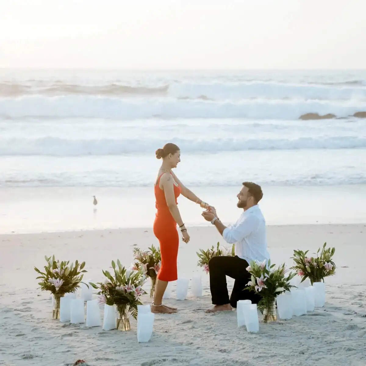 पवित्रा पुनिया के मंगेतर का चेहरा हुआ उजागर, रोमांटिक तस्वीरें वायरल