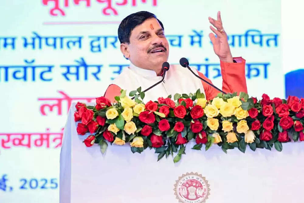 मध्य प्रदेश के मुख्यमंत्री ने स्वतंत्रता दिवस पर भारतीय सेना की शक्ति का किया जिक्र