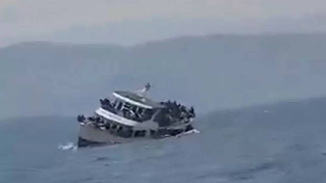 कांगो में नाव पलटने से 86 लोगों की मौत, अधिकांश छात्र
