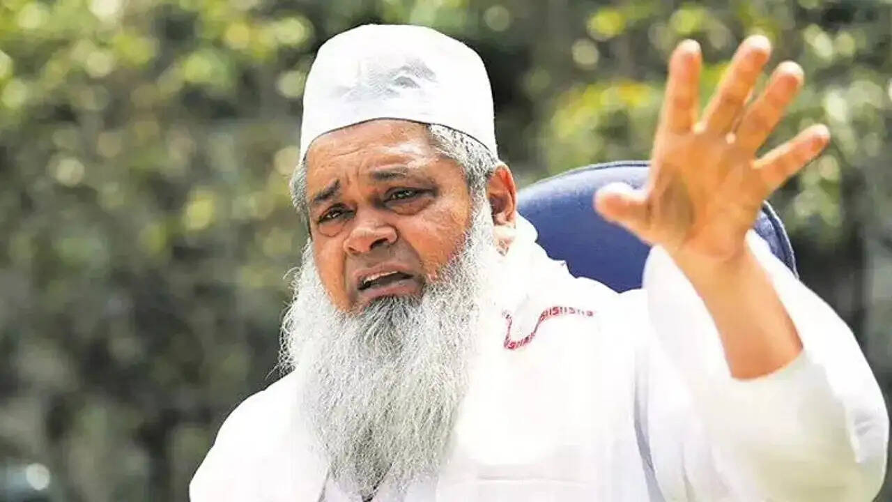असम चुनाव 2026: बदरुद्दीन अजमल के बयान से बढ़ी सियासी गर्मी