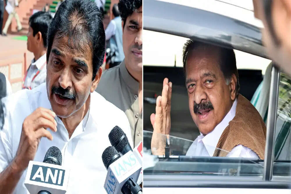 केरल में कांग्रेस के मुख्यमंत्री पद की दौड़ में खींचतान