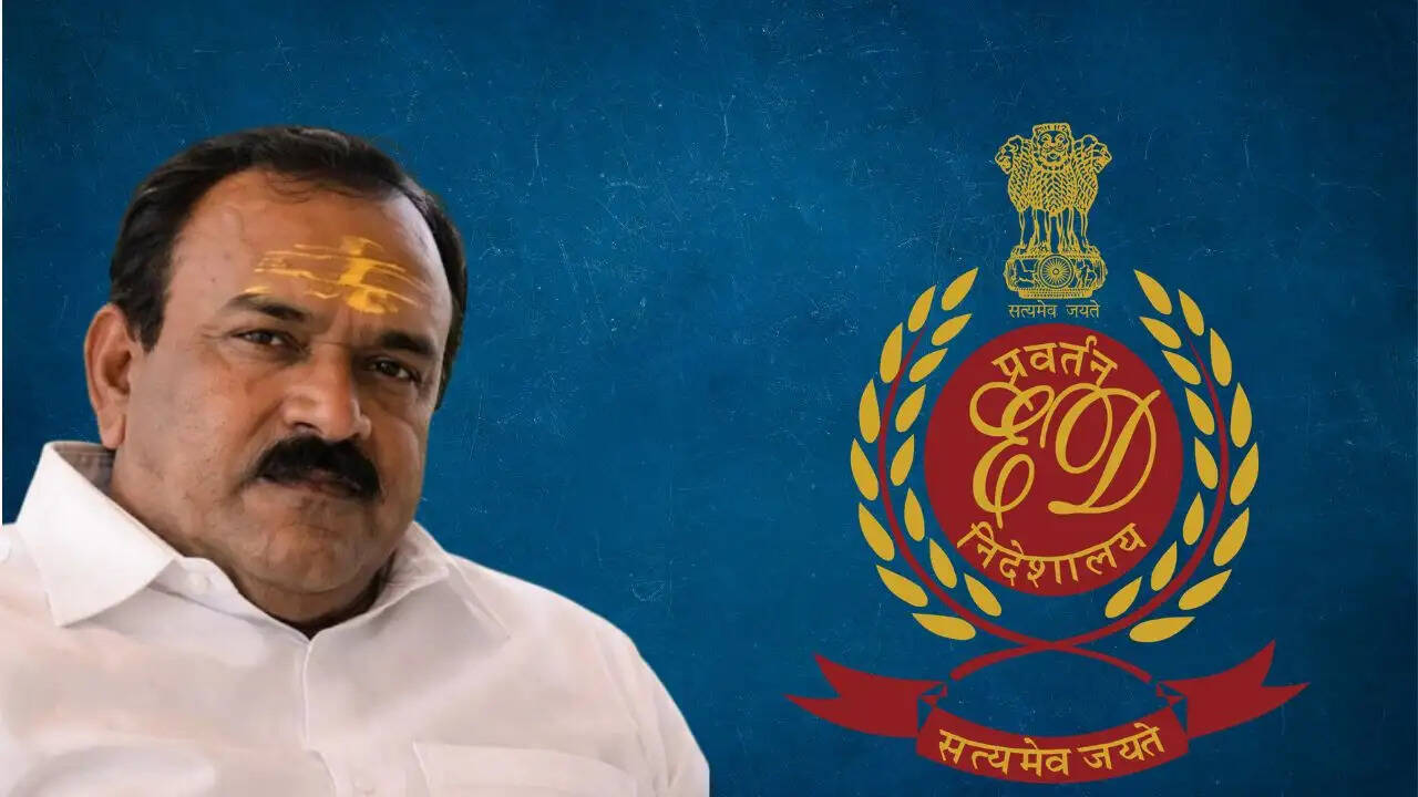 महाराष्ट्र में अशोक खरात पर ईडी की छापेमारी: सेक्स और ठगी के आरोप