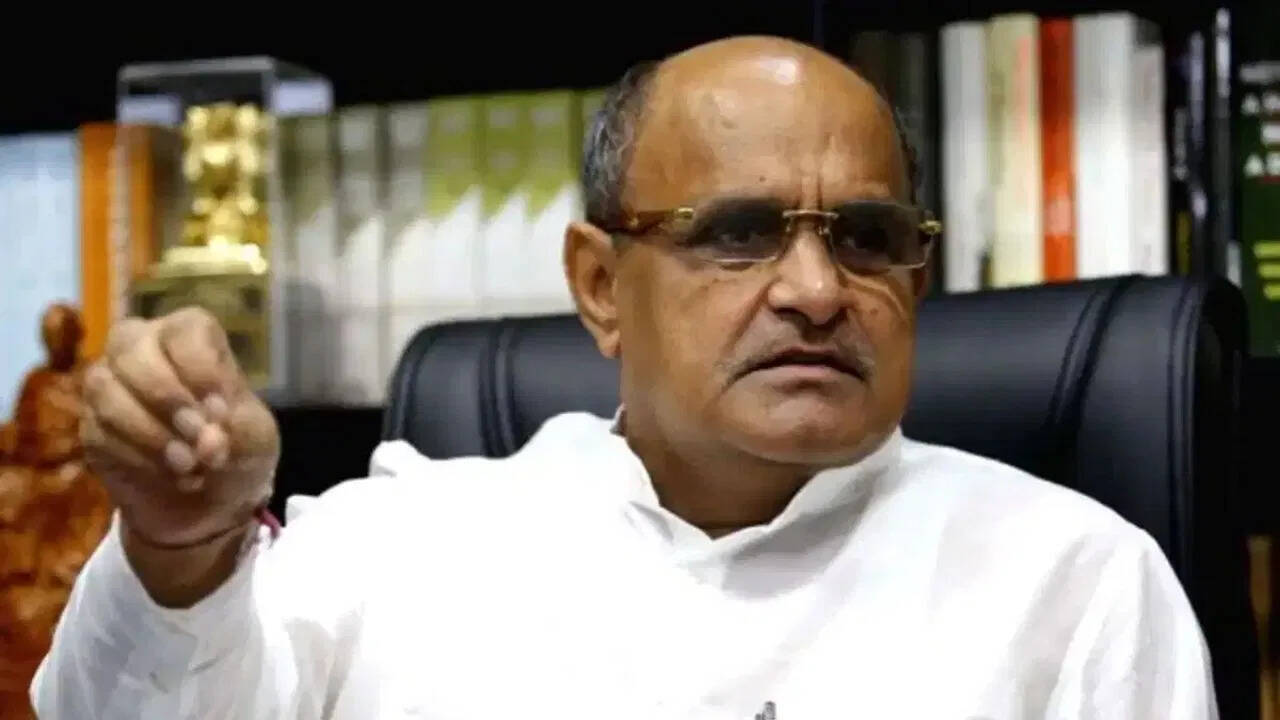 तेज प्रताप यादव के विवादों पर जेडीयू नेता की तीखी प्रतिक्रिया