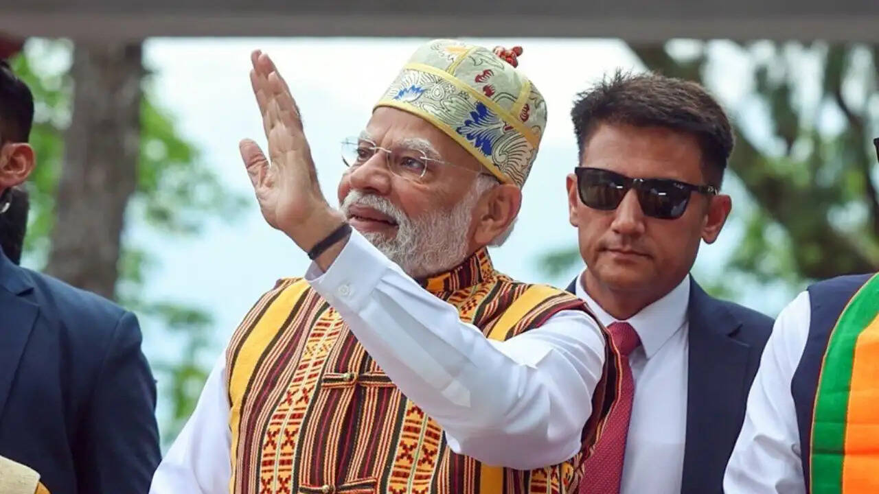 प्रधानमंत्री मोदी का सिक्किम दौरा: विकास और पर्यावरण के प्रति प्रतिबद्धता