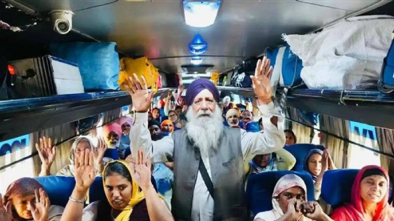 पंजाब सरकार की तीर्थ यात्रा योजना: बुजुर्गों के सपनों को दे रही पंख