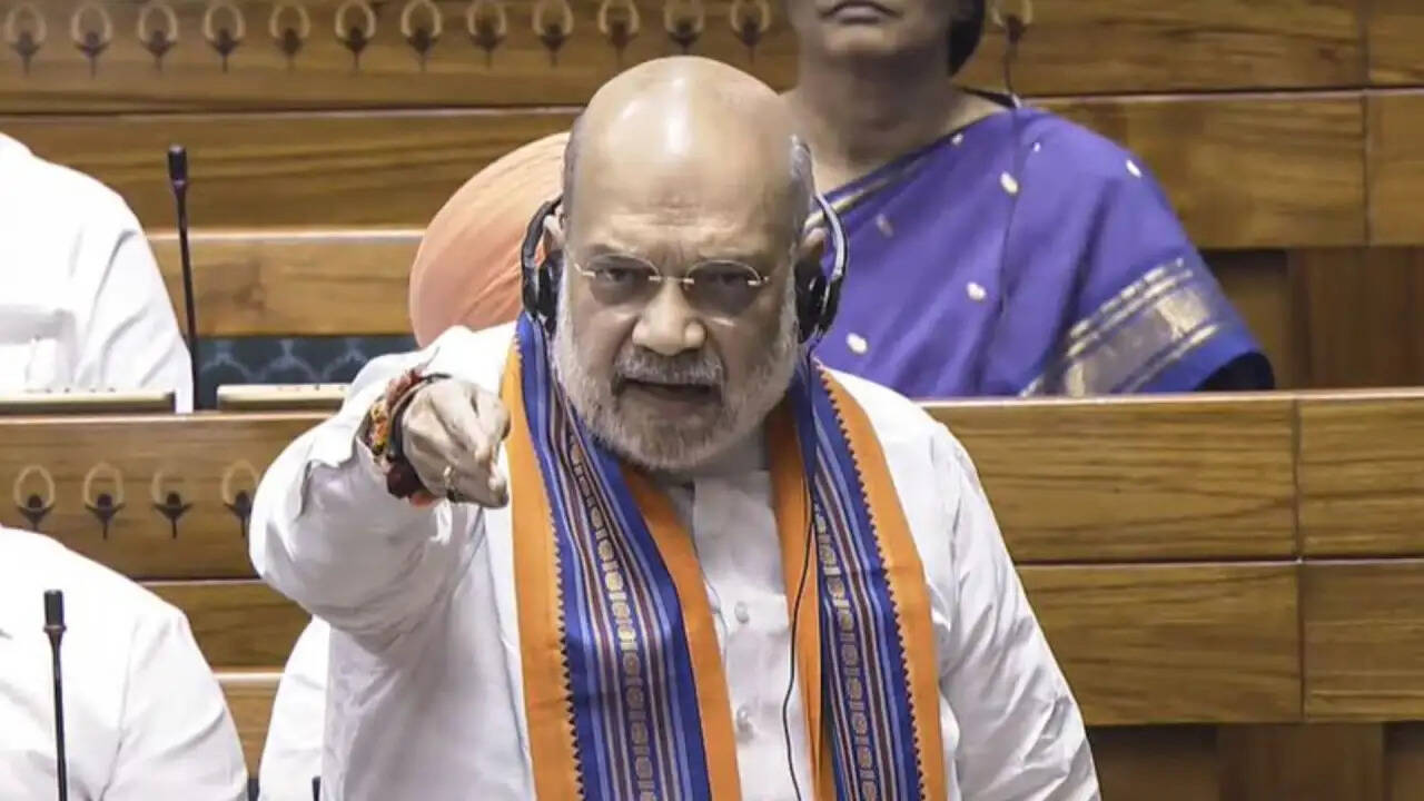 क्या बस्तर में नक्सलवाद का अंत हो गया? अमित शाह ने उठाए कई सवाल