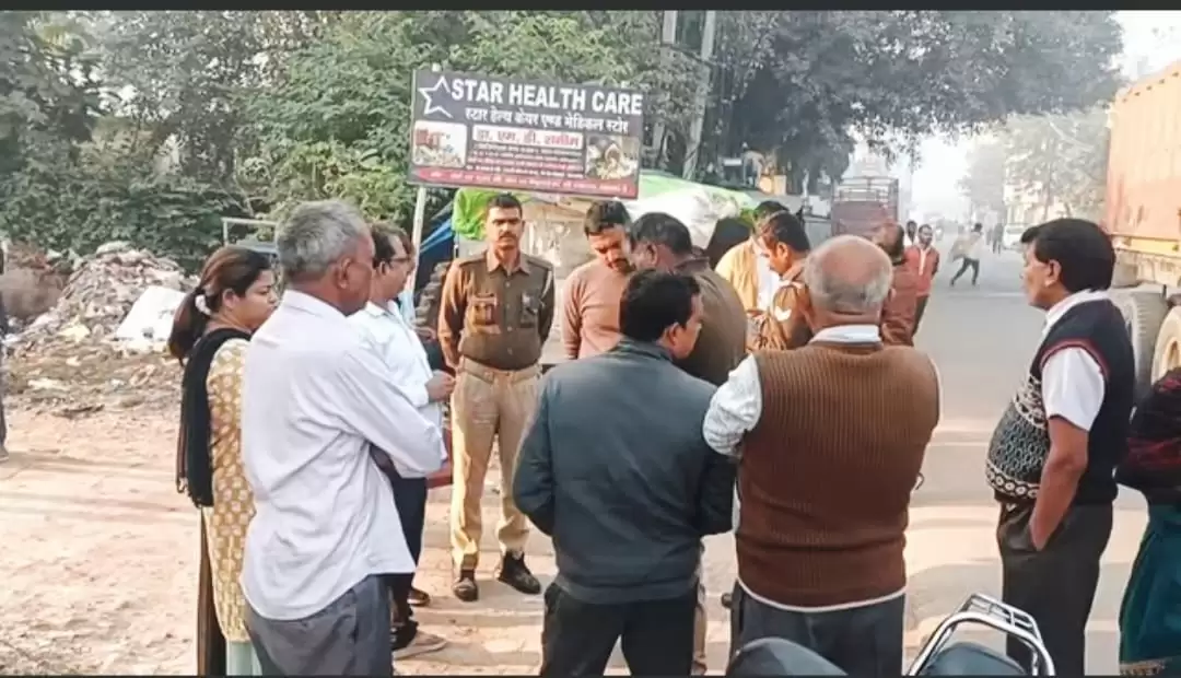 महिला की चतुराई से चैन लूटने की कोशिश नाकाम, बदमाश भागे