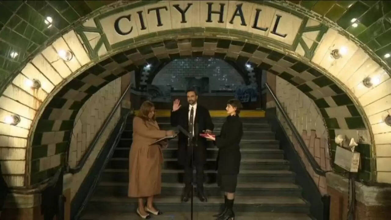 जोहरान ममदानी ने न्यूयॉर्क के मेयर के रूप में शपथ ली