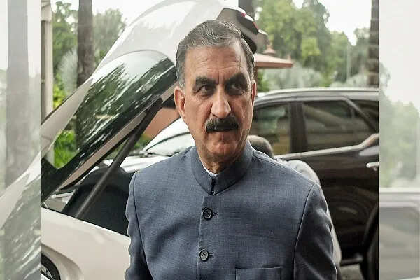 मुख्यमंत्री सुखविंदर सिंह सुक्खू ने जटोली में मॉडल करियर सेंटर का उद्घाटन किया