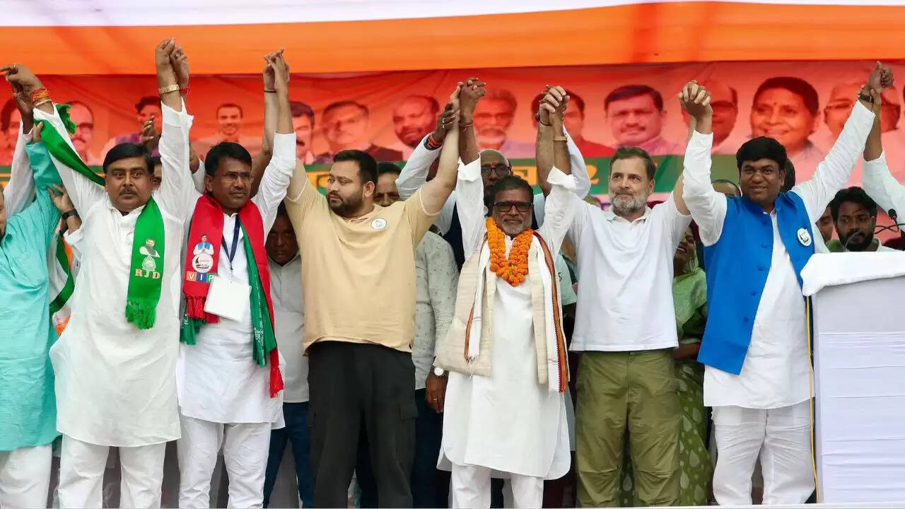 बिहार विधानसभा चुनाव 2025: महागठबंधन की हार के पीछे की प्रमुख गलतियाँ