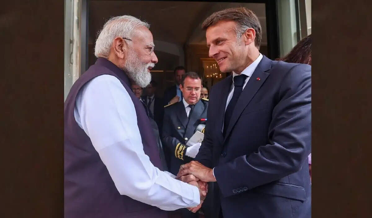 G7 शिखर सम्मेलन में मोदी का स्वागत, अमेरिका और ईरान के बीच समझौते की चर्चा