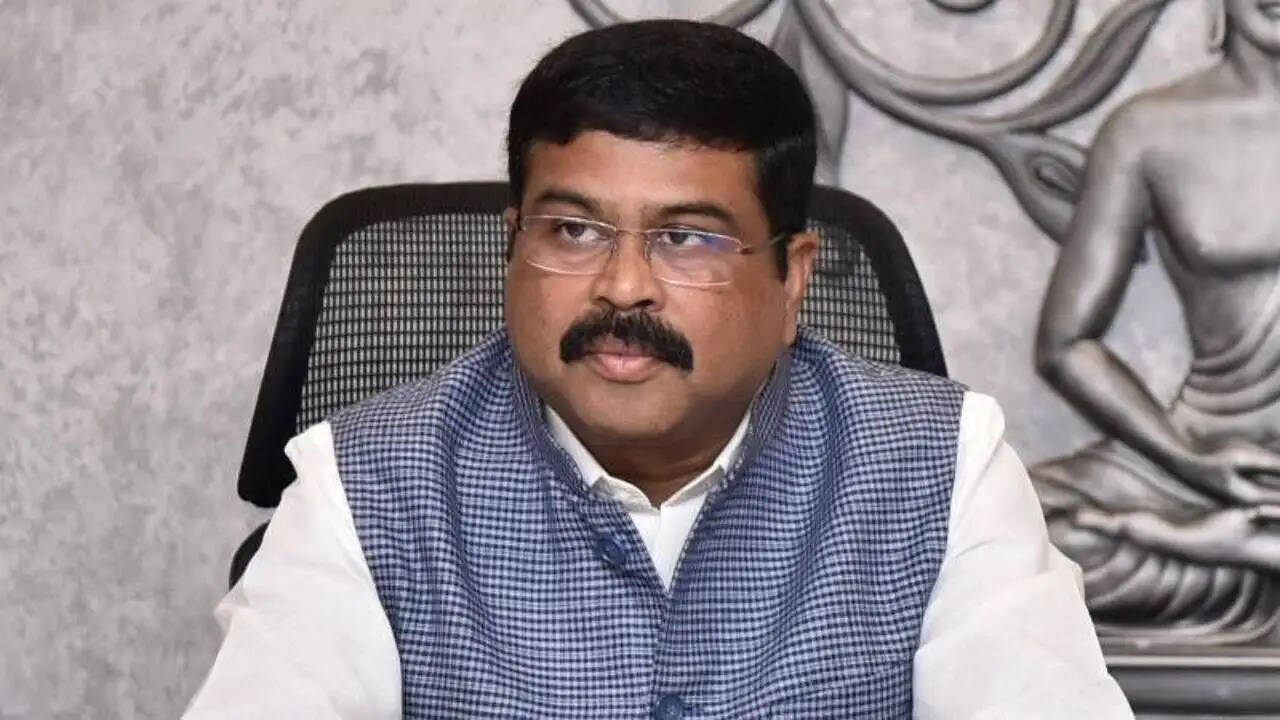 केंद्र सरकार ने उच्च शिक्षा विभाग में किया बड़ा बदलाव