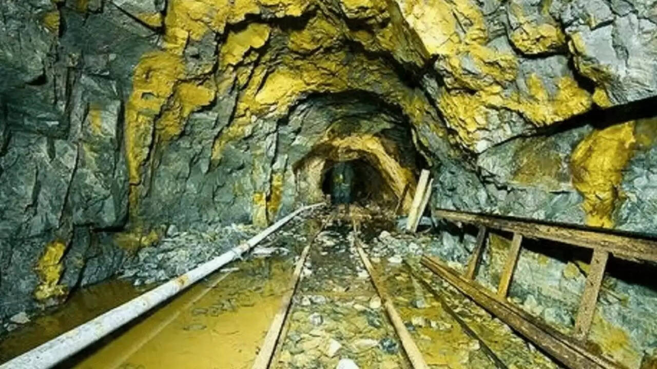 बांसवाड़ा में सोने और अन्य धातुओं का बड़ा भंडार: क्या है इसका अर्थव्यवस्था पर प्रभाव?