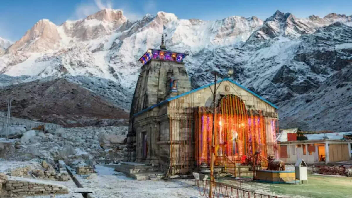 चारधाम यात्रा पर से प्रतिबंध हटा, श्रद्धालुओं को मिली राहत