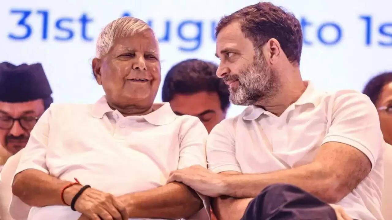 लालू यादव ने बीजेपी पर किया तीखा हमला, वोटर अधिकार यात्रा का शुभारंभ