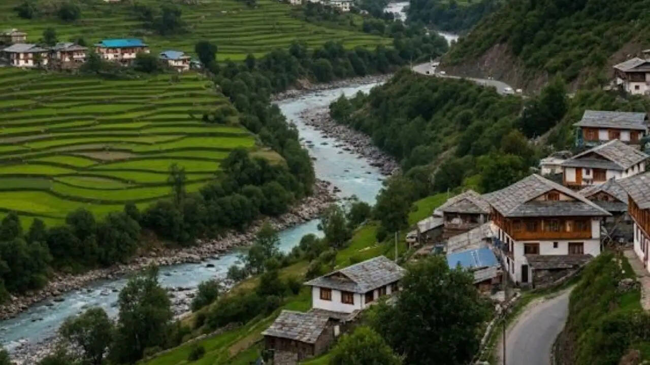 भारत के खतरनाक रोड ट्रिप: कौन से रास्ते हैं सबसे चुनौतीपूर्ण?