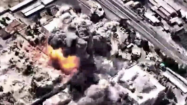 मिडिल ईस्ट में तनाव: अमेरिका ने ईरान के ठिकानों पर किया हमला