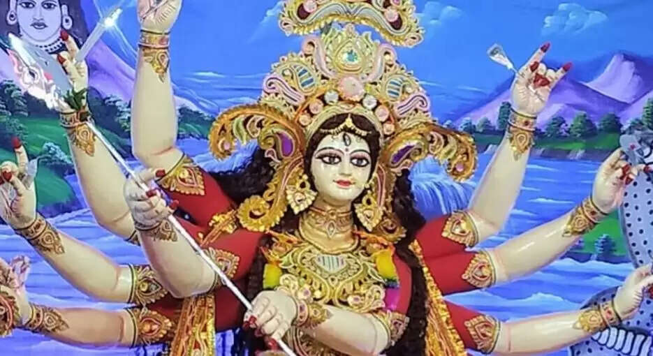 शारदीय नवरात्र 2025: देवी पूजा का शुभारंभ