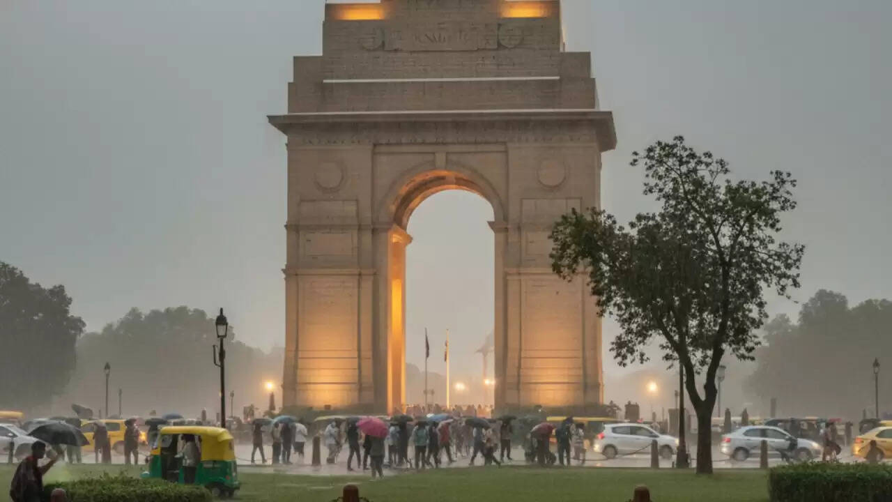 दिल्ली-एनसीआर में दशहरे पर मौसम का बदलाव: बारिश की संभावना
