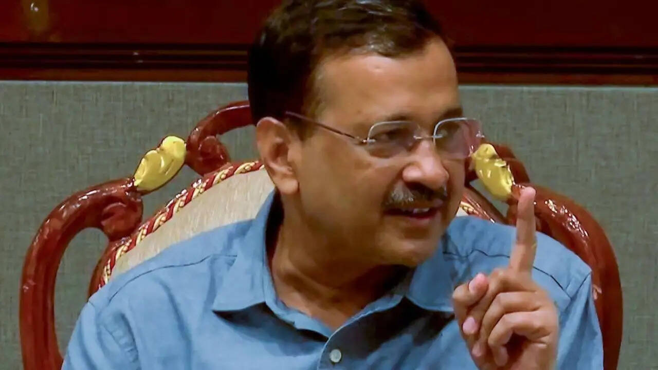 अरविंद केजरीवाल ने आबकारी नीति मामले में न्यायालय में पेश होने से किया इनकार