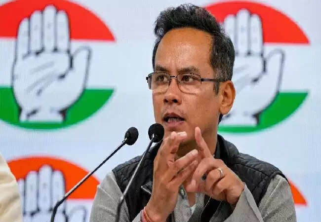 कांग्रेस सांसद ने एच-1बी वीजा शुल्क पर मोदी सरकार की आलोचना की