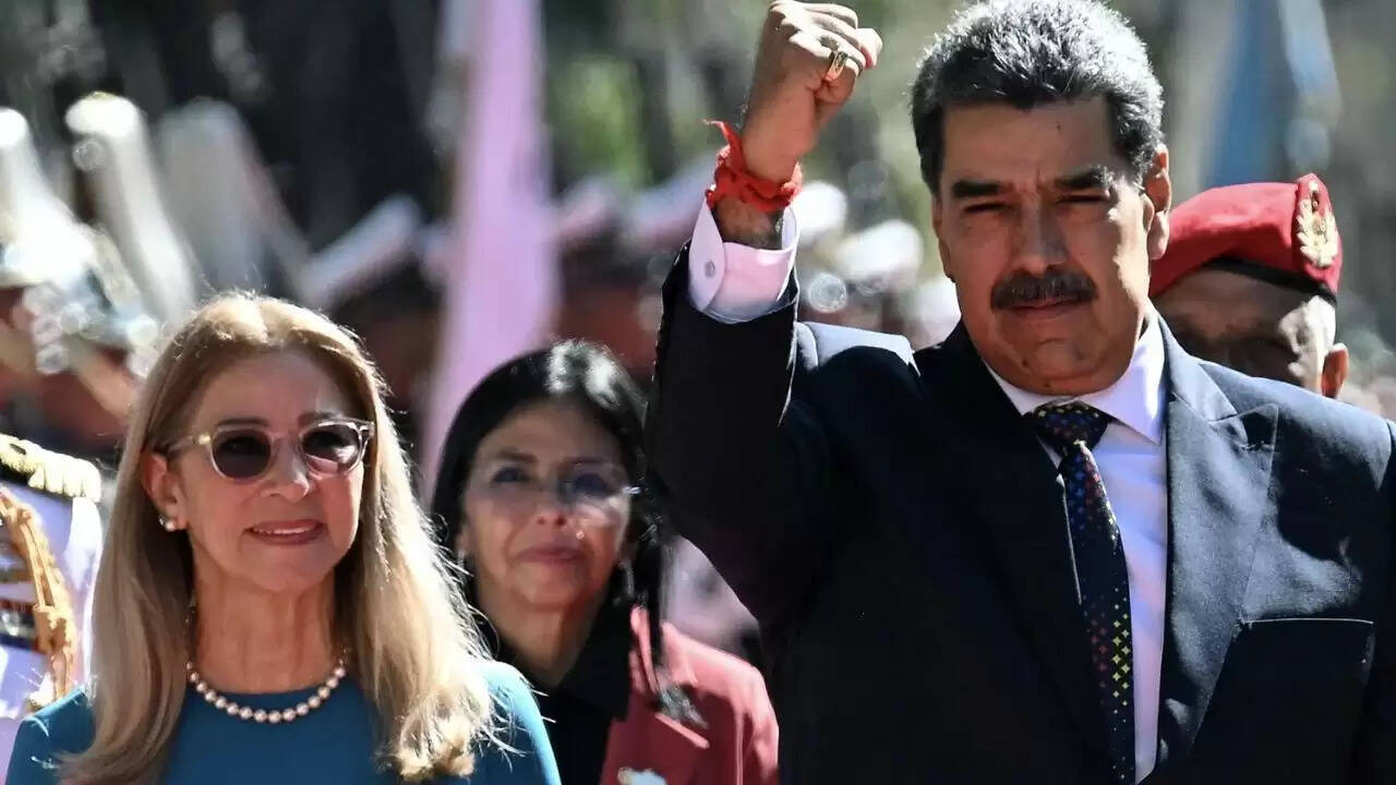 अमेरिकी सेना का वेनेजुएला पर हमला: मादुरो की गिरफ्तारी