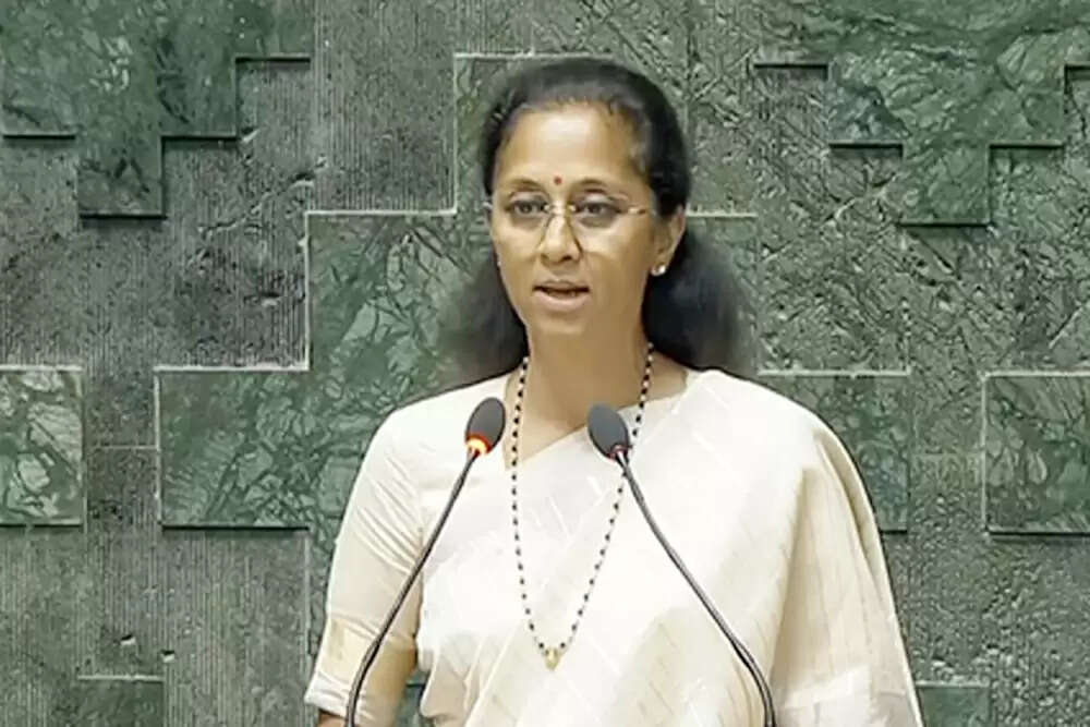 महिलाओं की सुरक्षा पर सुप्रिया सुले का मुख्यमंत्री को पत्र
