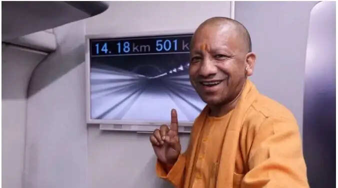 योगी आदित्यनाथ का जापान दौरा: बुलेट ट्रेन में 501 किमी/घंटा की यात्रा का अनुभव