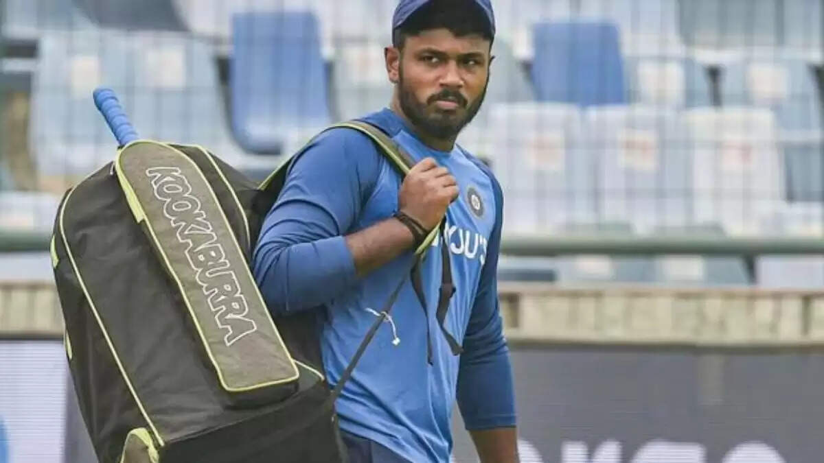 शुभमन गिल चोट के कारण बांग्लादेश के खिलाफ नहीं खेलेंगे, संजू सैमसन को मिलेगा मौका