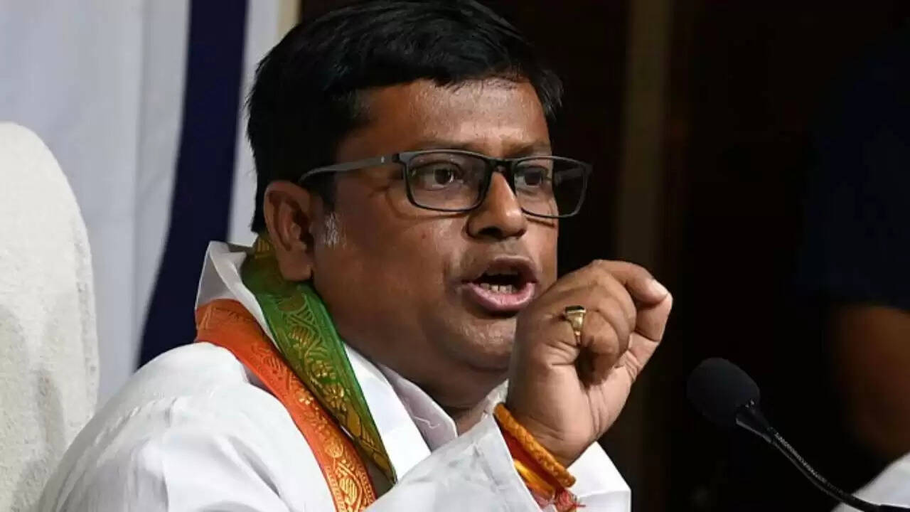 कोलकाता सामूहिक दुष्कर्म: ममता सरकार पर बीजेपी का तीखा हमला